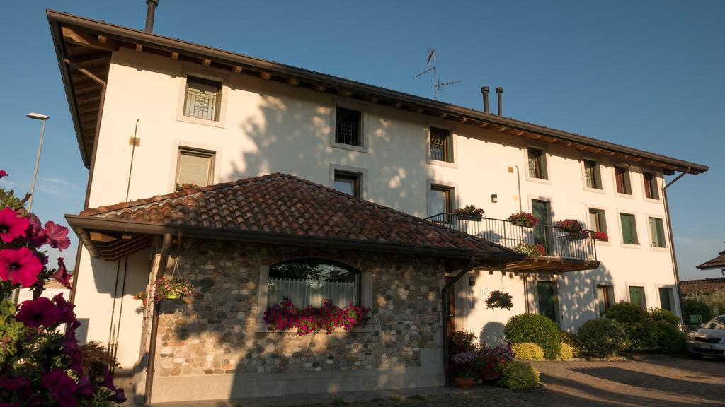 Agriturismo Residence Caporale Remanzacco Екстериор снимка